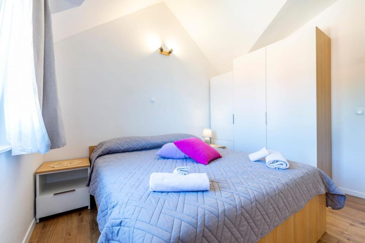 Balkun Apartment Maslinica Exterior photo